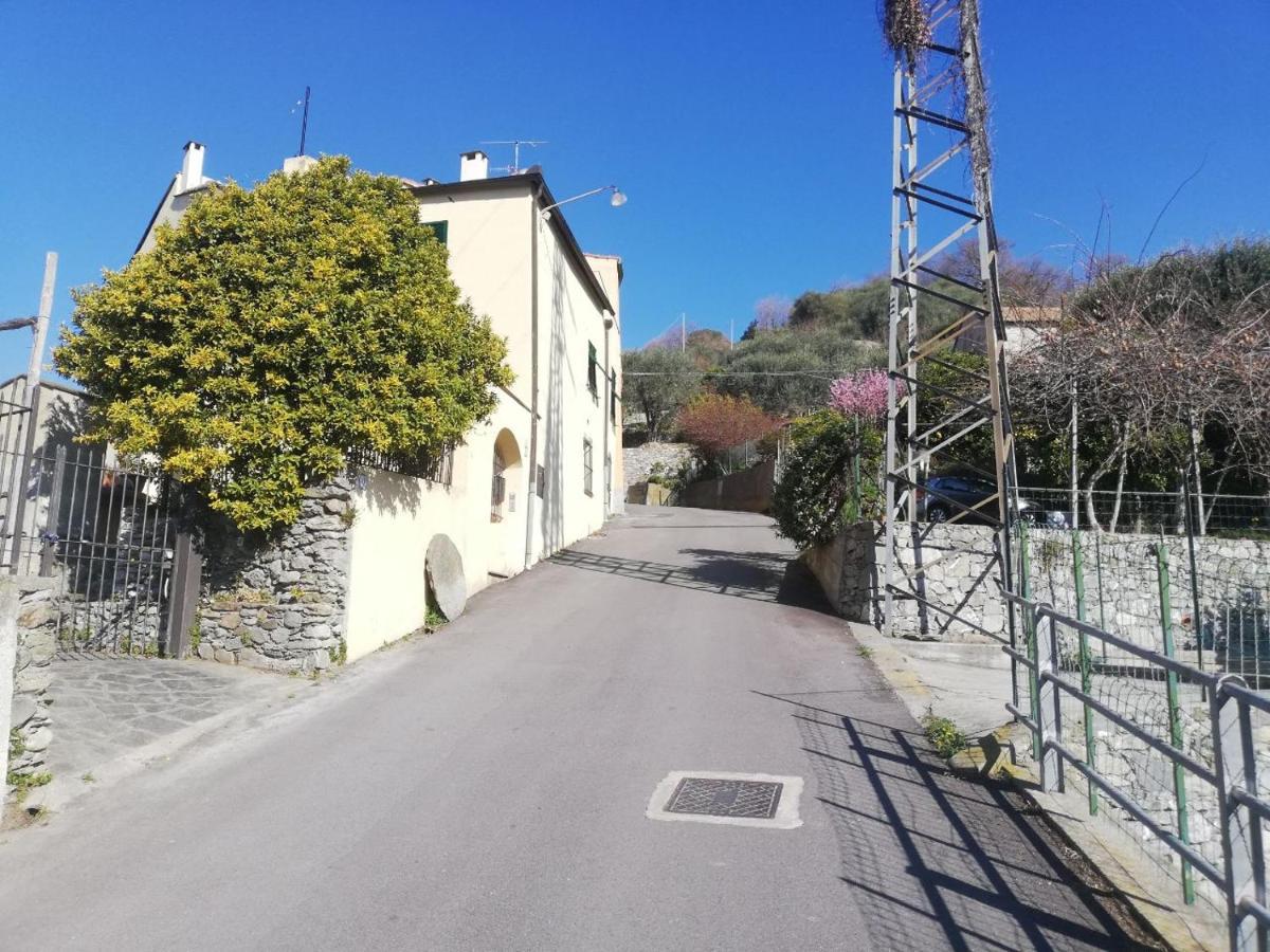 A Ca' Du Risso - Appartamento - Sea & Outdoor For Families, Bikers And Climbers Calice Ligure Exteriér fotografie